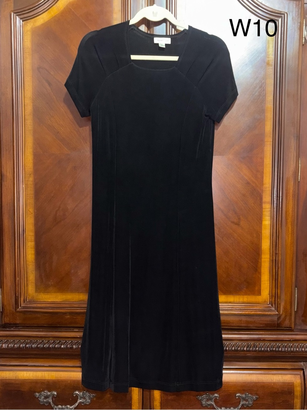 Coldwater Creek Black Short-Sleeve Midi Dress